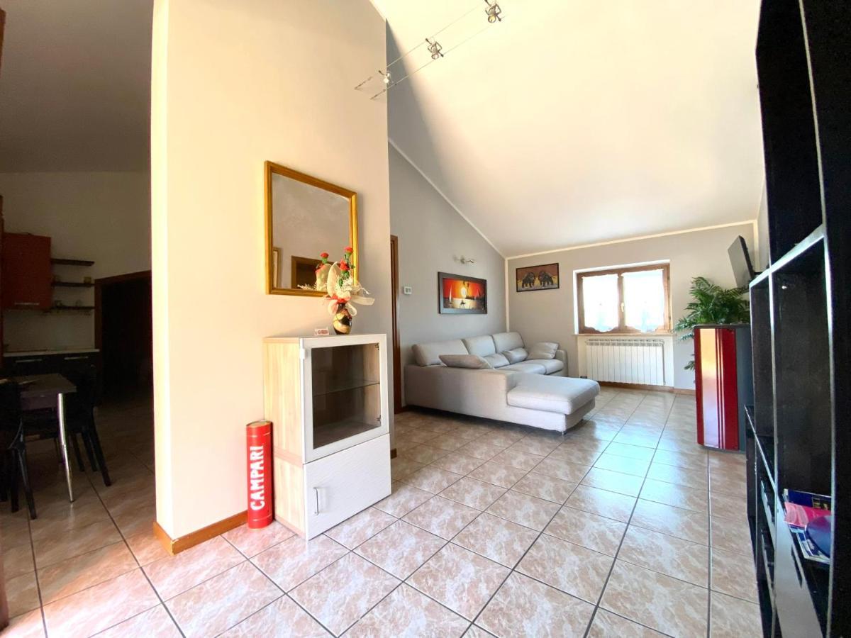 מלון קסטלנואובו דל גארדה Casa Fanny מראה חיצוני תמונה