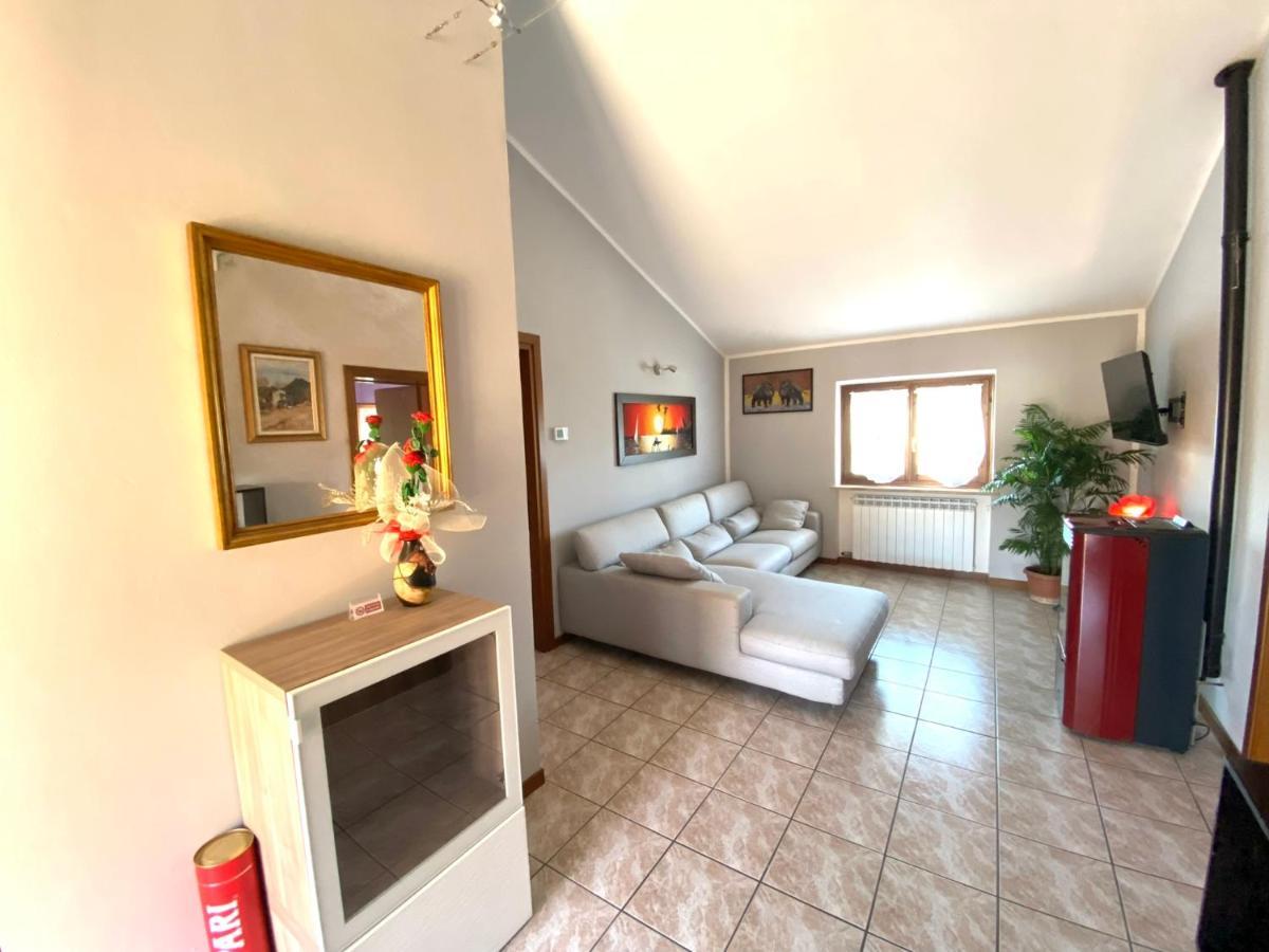 מלון קסטלנואובו דל גארדה Casa Fanny מראה חיצוני תמונה